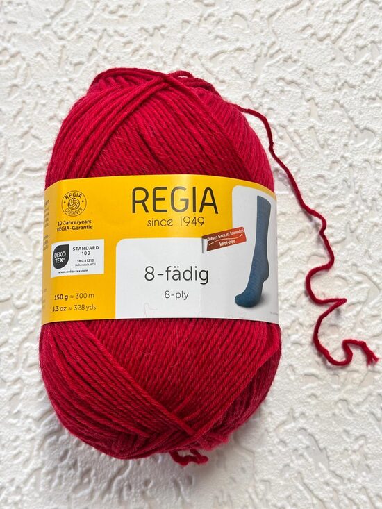 Regia Uni 8ply Nr02002 - ķirsis