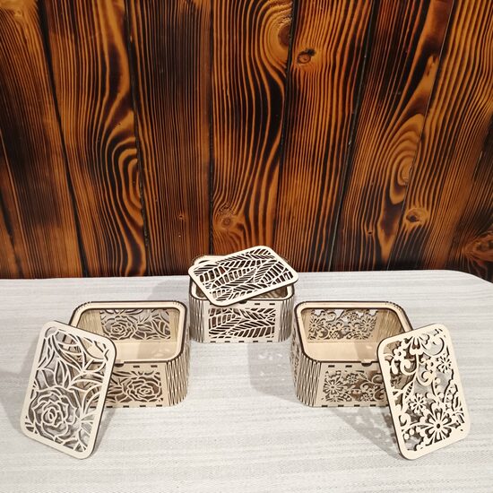 Dekoratīvo kastīšu komplekts, koka