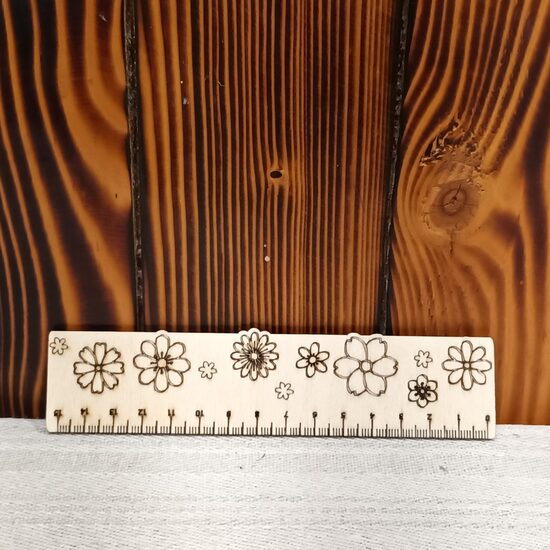 Lineāls "Puķes" (15cm)
