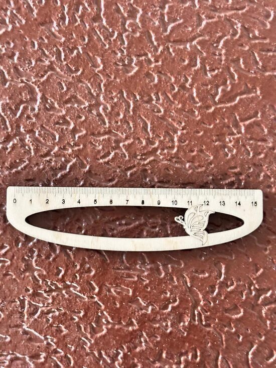 Lineāls "Taurenis" (15cm)